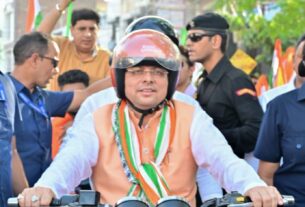 Chief Minister Pushkar Singh Dhami participated in the Tiranga Bike Rally