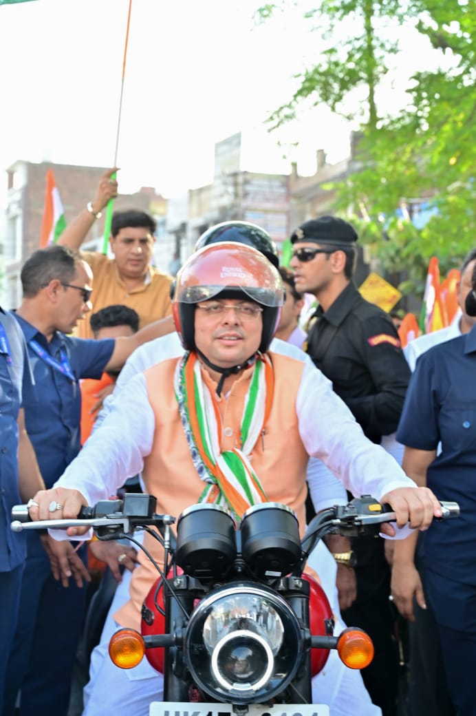 Chief Minister Pushkar Singh Dhami participated in the Tiranga Bike Rally