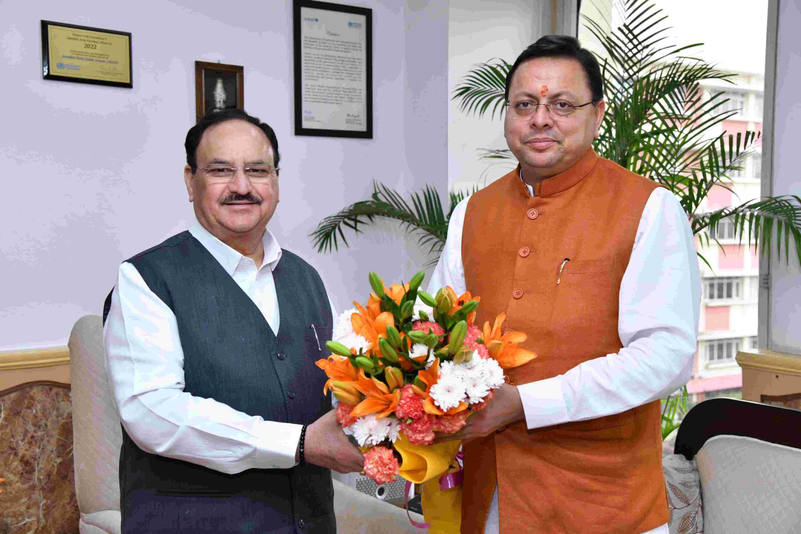 मुख्यमंत्री पुष्कर सिंह धामी ने दिल्ली में केंद्रीय स्वास्थ्य मंत्री जे.पी. नड्डा से मुलाकात की